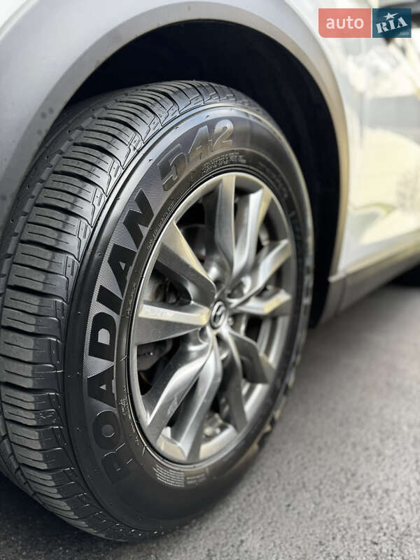 Внедорожник / Кроссовер Mazda CX-9 2018 в Киеве