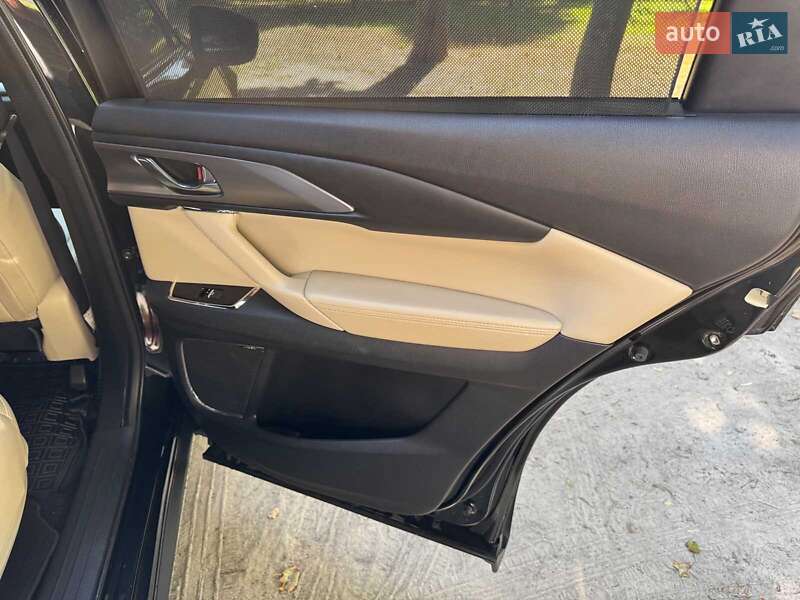 Позашляховик / Кросовер Mazda CX-9 2017 в Києві фото 27 Позашляховик / Кросовер Mazda CX-9 2017 в Києві