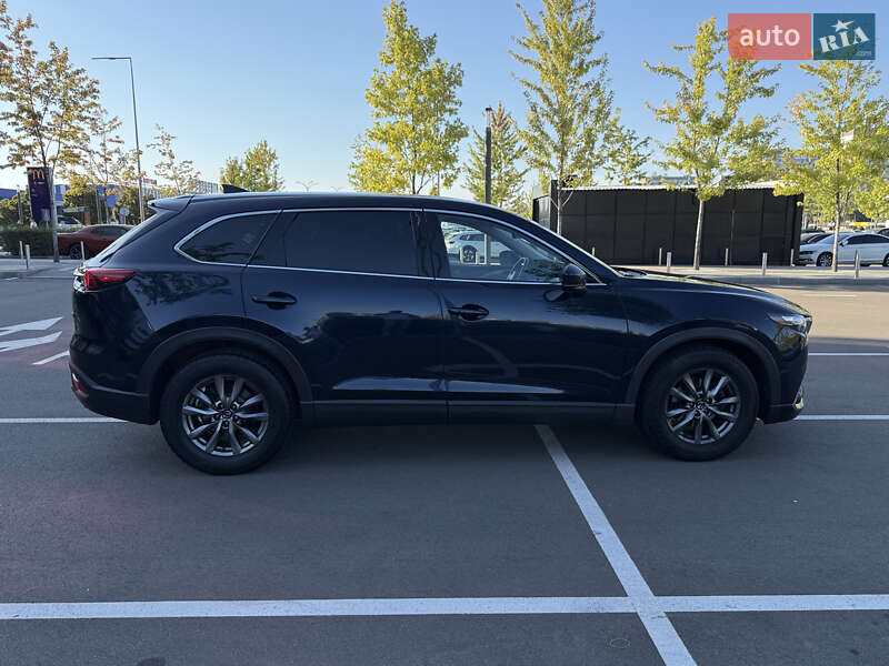 Внедорожник / Кроссовер Mazda CX-9 2016 в Киеве