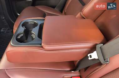 Позашляховик / Кросовер Mazda CX-9 2017 в 