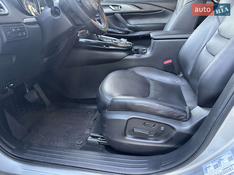 Внедорожник / Кроссовер Mazda CX-9 2016 в Киеве