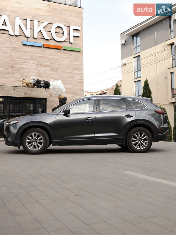Позашляховик / Кросовер Mazda CX-9 2017 в Ужгороді