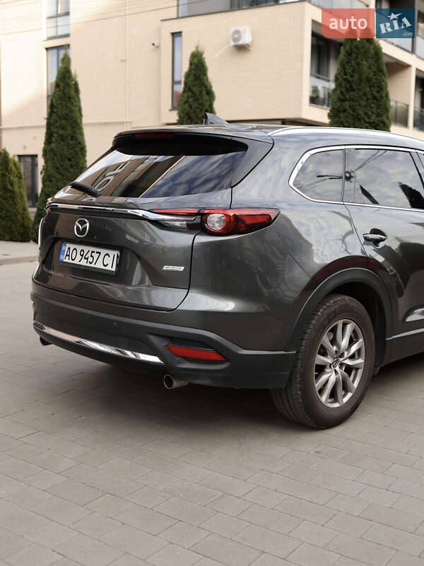 Позашляховик / Кросовер Mazda CX-9 2017 в Ужгороді