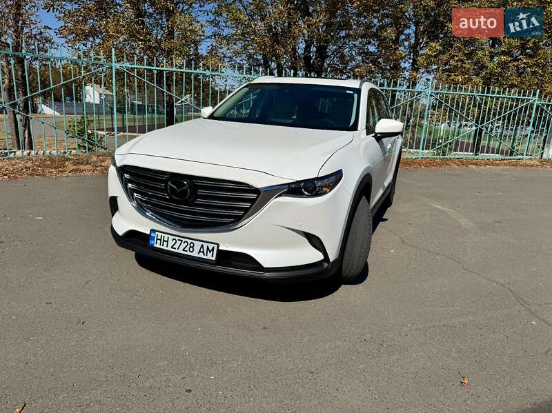 Позашляховик / Кросовер Mazda CX-9 2020 в 