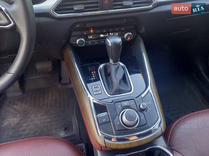 Внедорожник / Кроссовер Mazda CX-9 2019 в Днепре