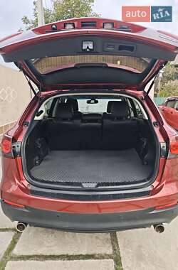 Позашляховик / Кросовер Mazda CX-9 2013 в 