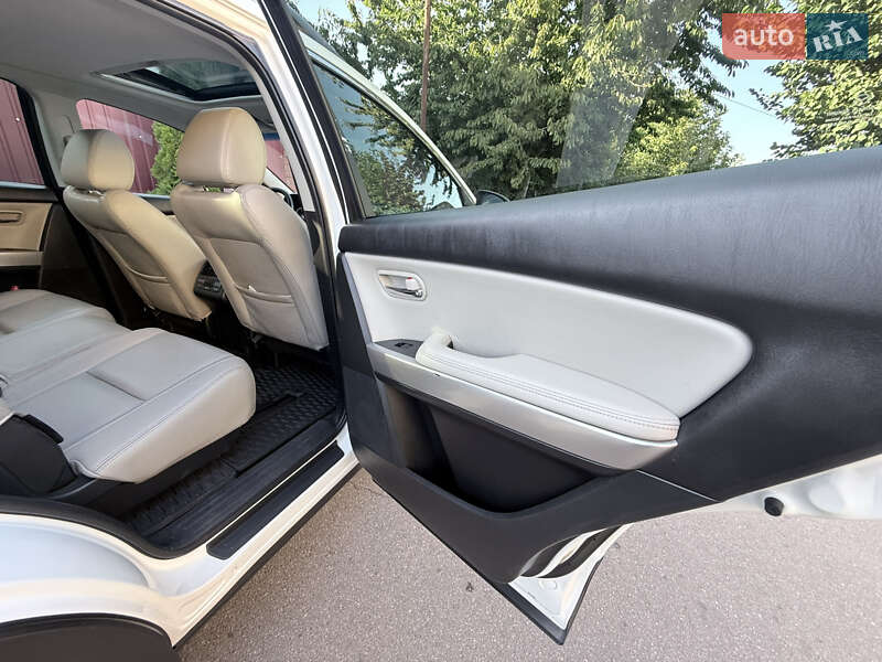 Внедорожник / Кроссовер Mazda CX-9 2013 в Киеве