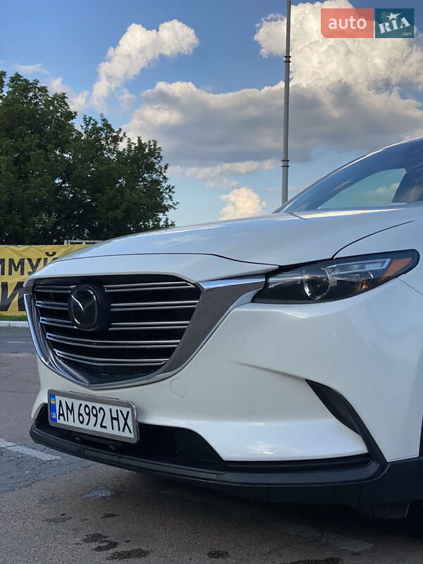 Позашляховик / Кросовер Mazda CX-9 2017 в Житомирі