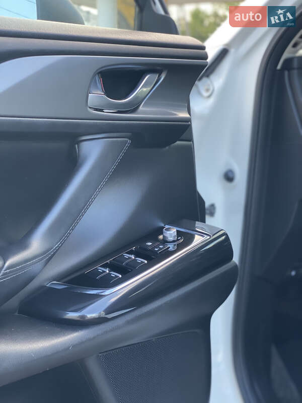 Позашляховик / Кросовер Mazda CX-9 2017 в Житомирі