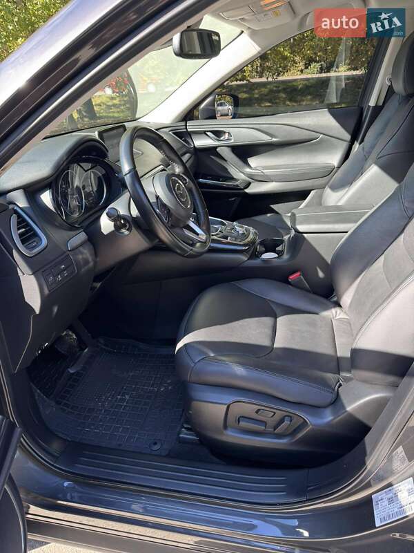 Позашляховик / Кросовер Mazda CX-9 2018 в Івано-Франківську