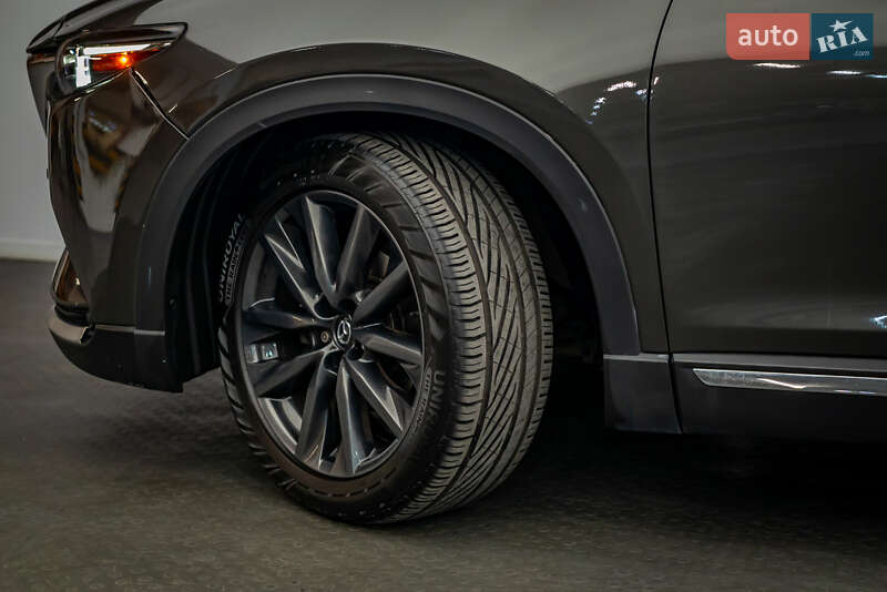 Внедорожник / Кроссовер Mazda CX-9 2016 в Киеве