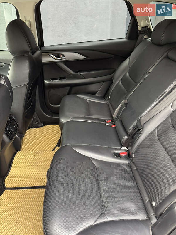 Внедорожник / Кроссовер Mazda CX-9 2019 в Ужгороде