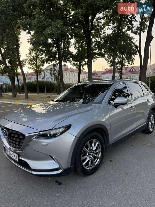 Внедорожник / Кроссовер Mazda CX-9 2016 в Киеве