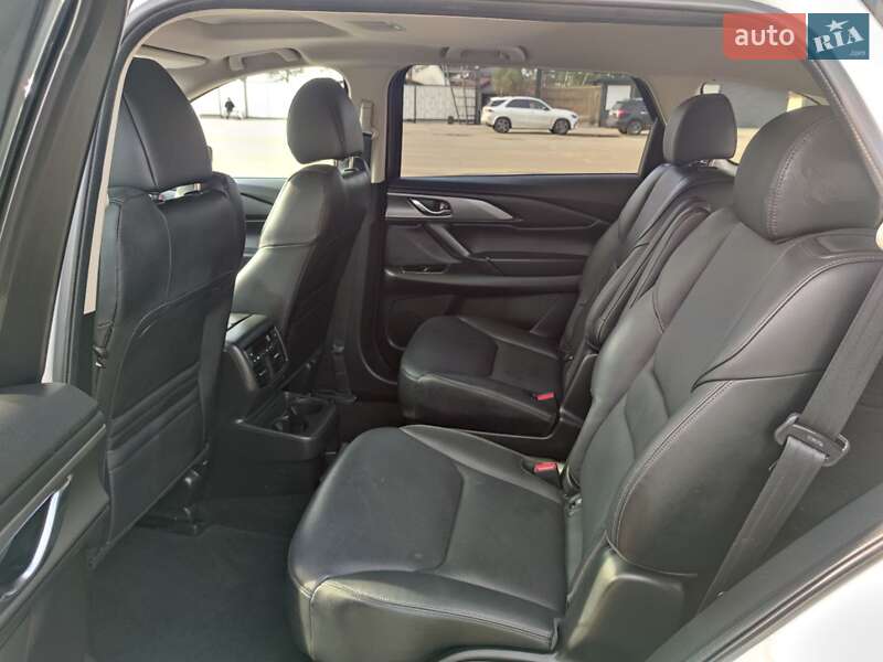 Позашляховик / Кросовер Mazda CX-9 2021 в Києві