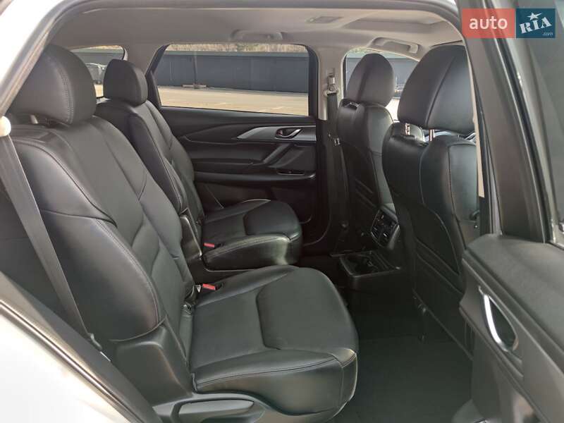 Позашляховик / Кросовер Mazda CX-9 2021 в Києві