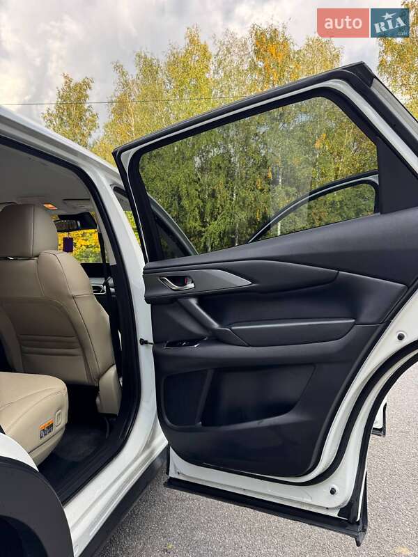 Внедорожник / Кроссовер Mazda CX-9 2022 в Бориславе