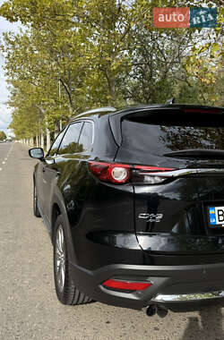 Позашляховик / Кросовер Mazda CX-9 2017 в 