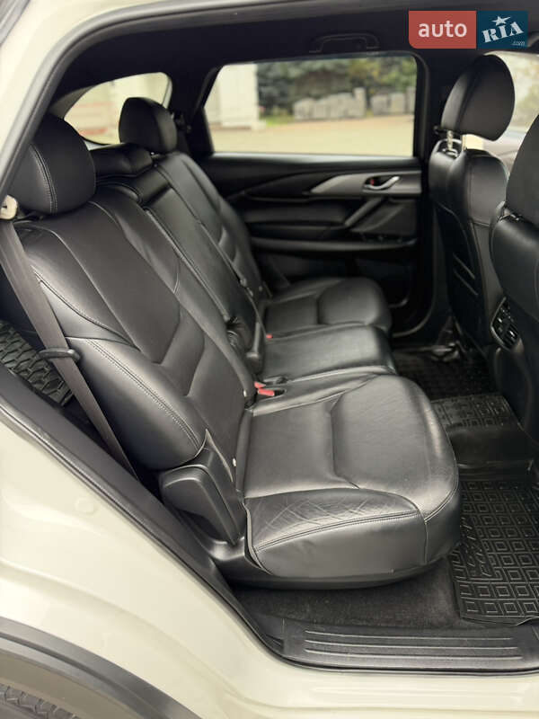 Позашляховик / Кросовер Mazda CX-9 2018 в Києві