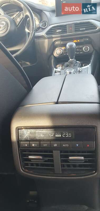 Позашляховик / Кросовер Mazda CX-9 2017 в Дніпрі фото 3 Позашляховик / Кросовер Mazda CX-9 2017 в Дніпрі