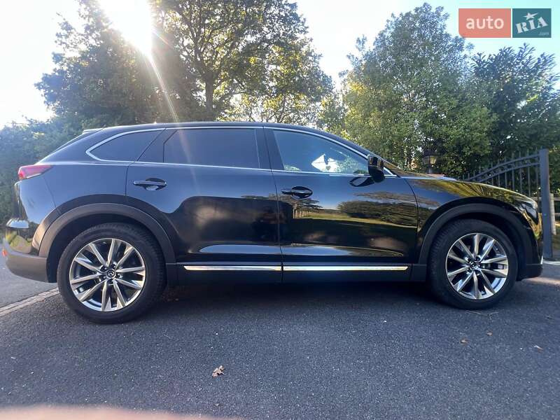 Позашляховик / Кросовер Mazda CX-9 2018 в Львові