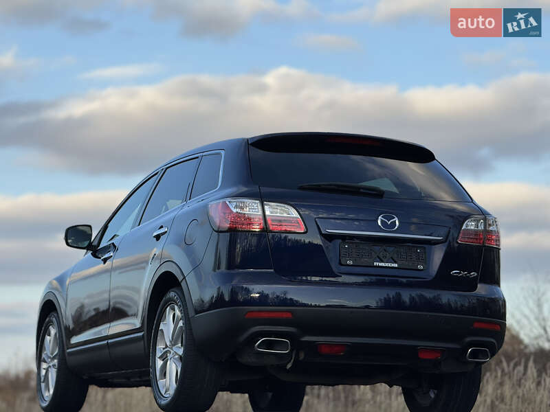 Позашляховик / Кросовер Mazda CX-9 2010 в Дрогобичі