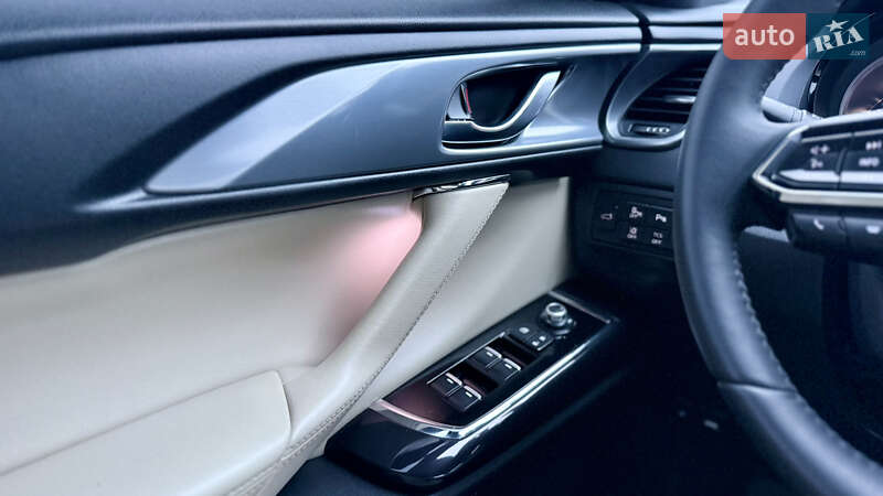 Позашляховик / Кросовер Mazda CX-9 2016 в Запоріжжі