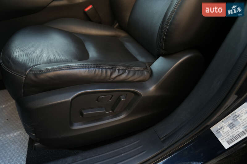 Позашляховик / Кросовер Mazda CX-9 2021 в Львові