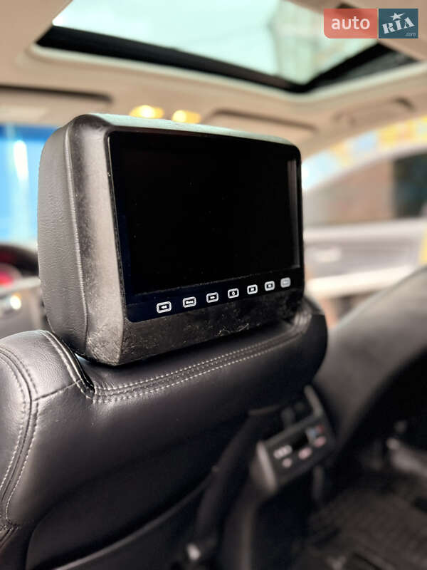 Позашляховик / Кросовер Mazda CX-9 2010 в Києві