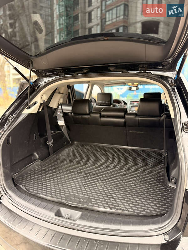Позашляховик / Кросовер Mazda CX-9 2010 в Києві