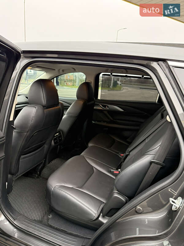 Внедорожник / Кроссовер Mazda CX-9 2016 в Днепре