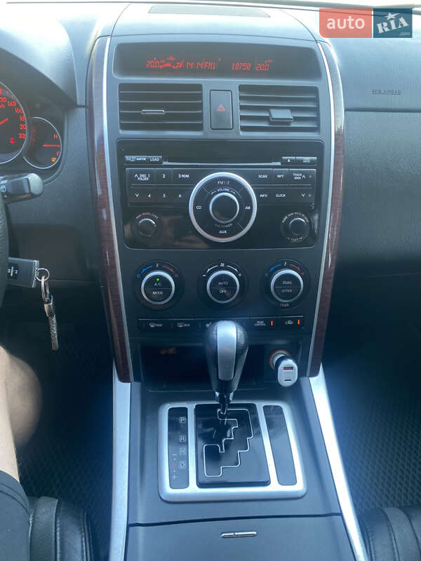 Внедорожник / Кроссовер Mazda CX-9 2009 в Сарнах