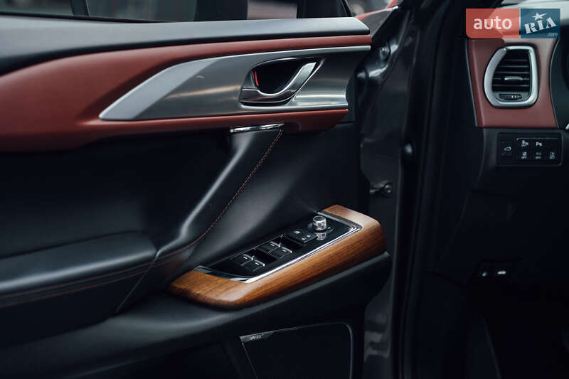 Позашляховик / Кросовер Mazda CX-9 2016 в Кременчуці