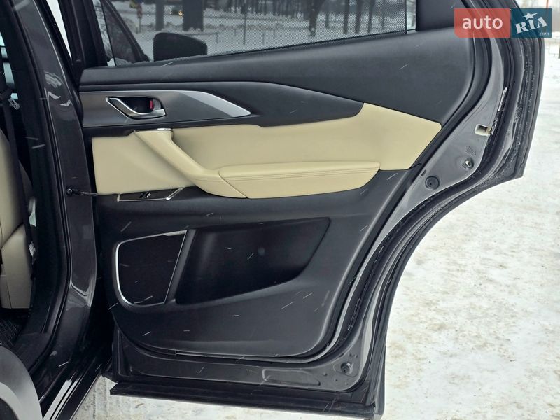 Внедорожник / Кроссовер Mazda CX-9 2016 в Харькове