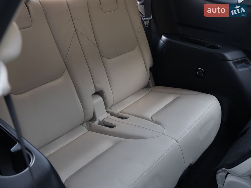 Позашляховик / Кросовер Mazda CX-9 2016 в Дніпрі фото 41 Позашляховик / Кросовер Mazda CX-9 2016 в Дніпрі