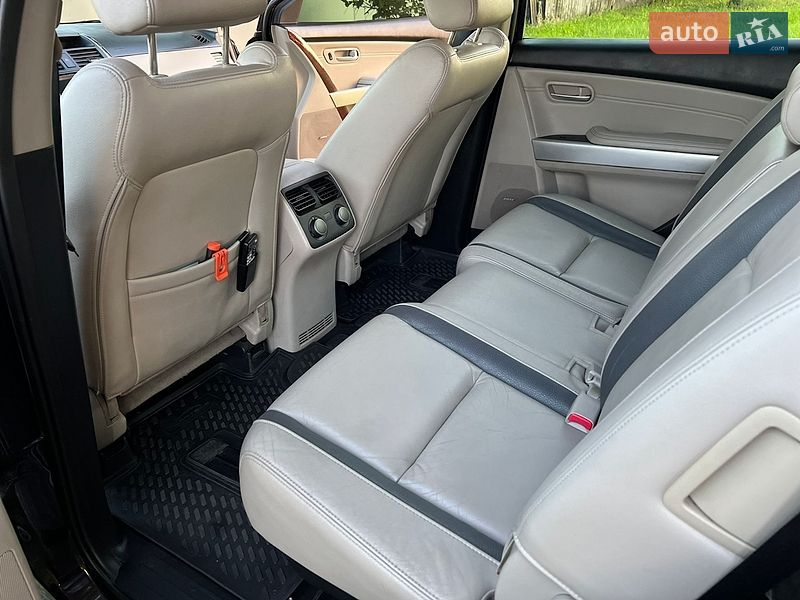 Внедорожник / Кроссовер Mazda CX-9 2007 в Киеве