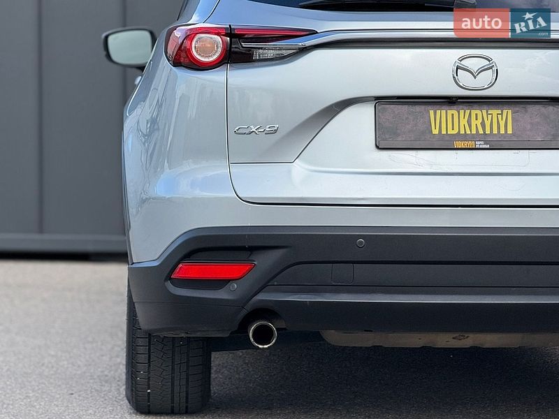 Внедорожник / Кроссовер Mazda CX-9 2018 в Киеве