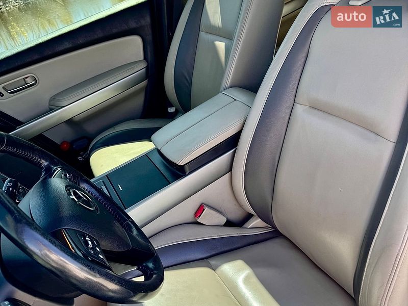 Внедорожник / Кроссовер Mazda CX-9 2009 в Кременчуге