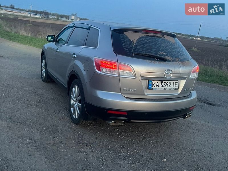 Внедорожник / Кроссовер Mazda CX-9 2009 в Ромнах