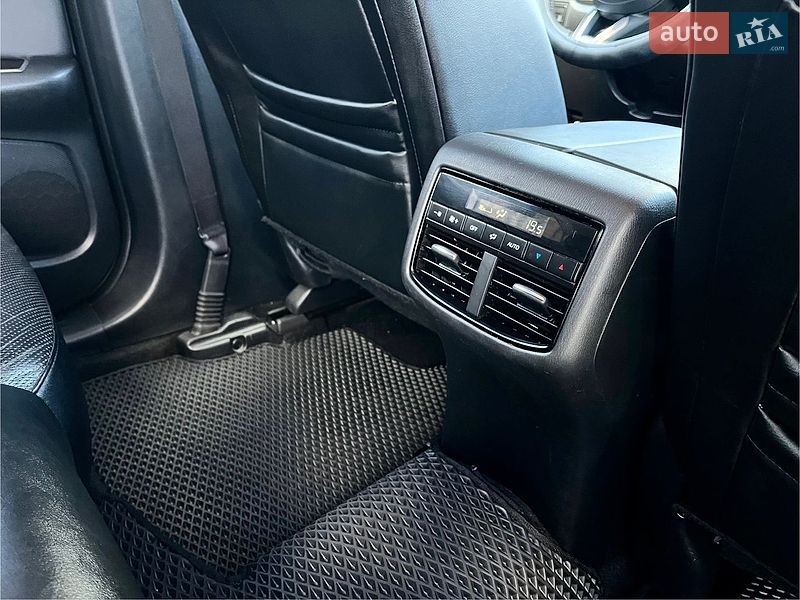 Внедорожник / Кроссовер Mazda CX-9 2016 в Виннице