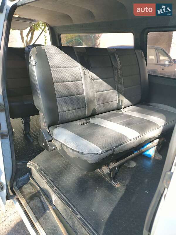 Минивэн Mazda E-series 1985 в Черкассах