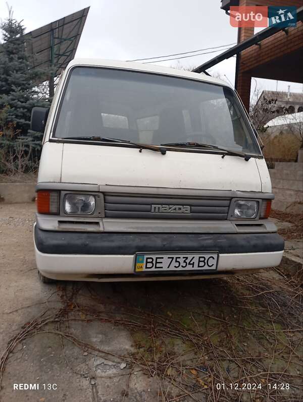 Минивэн Mazda E-series 1992 в Николаеве фото 4 Минивэн Mazda E-series 1992 в Николаеве