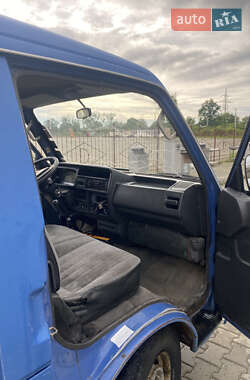 Другие автобусы Mazda E-series 1997 в 