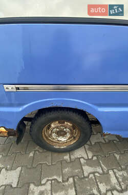 Другие автобусы Mazda E-series 1997 в 
