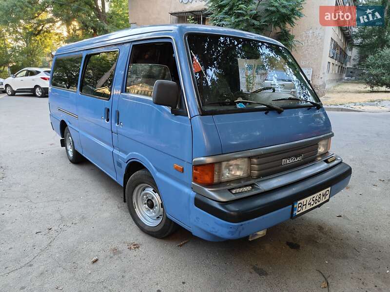 Mazda E-series 1997