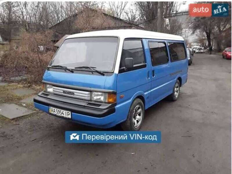 Мінівен Mazda E-series 1995 в 