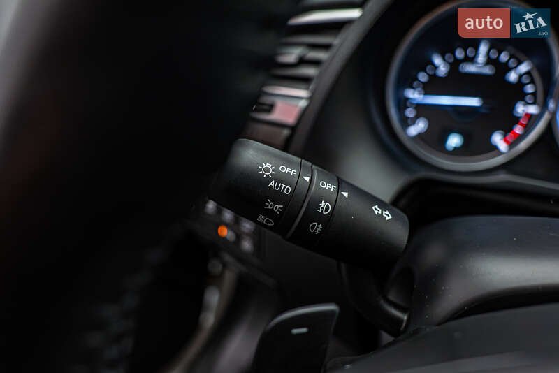 Хэтчбек Mazda Efini MS-6 2018 в Киеве фото 14 Хэтчбек Mazda Efini MS-6 2018 в Киеве