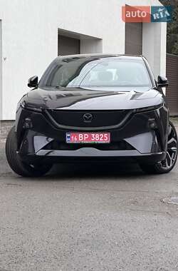 Внедорожник / Кроссовер Mazda EZ-60 2025 в Киеве