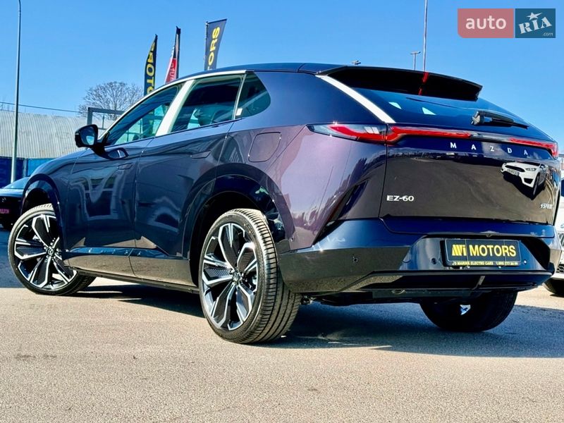 Внедорожник / Кроссовер Mazda EZ-60 2025 в Киеве