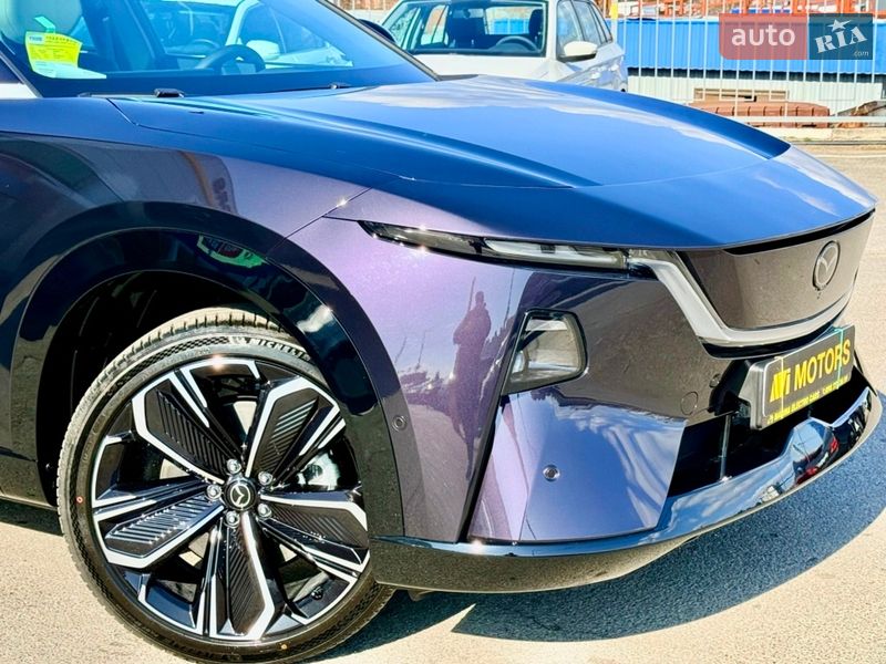 Внедорожник / Кроссовер Mazda EZ-60 2025 в Киеве