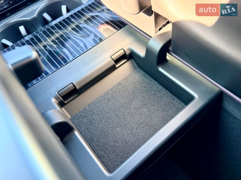 Внедорожник / Кроссовер Mazda EZ-60 2025 в Киеве